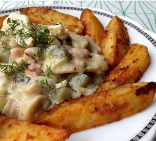 Пиле Жулиен с пържени картофи (400г)