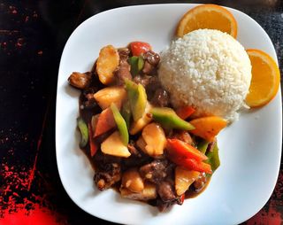 46 Junetina sa krompirom i rižom