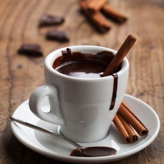 Chocolat Fondu A La Cannelle
