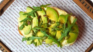 Авокадо тост