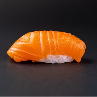 100.NIGIRI SAKE
