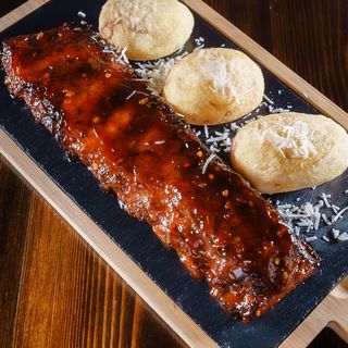 Coaste de porc rasfatate