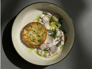 Солоний сирник з бринзою (180g)