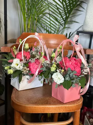 Torbica ciglica flower box