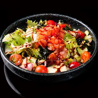 211-Ensalada de salmón