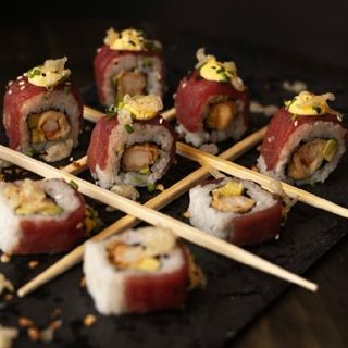 Maki Atun rojo