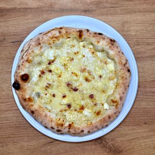 Pizza Quattro Formaggi