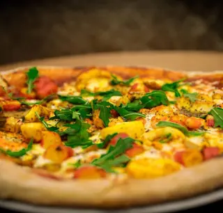 Menú pizza de frutos del mar (33 cm.)