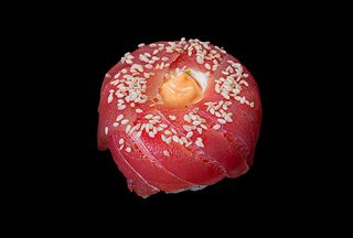 Пончик з тунцем (с)