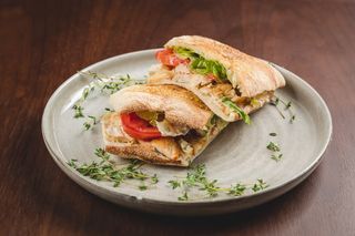 Domaći sendvič iz peći sa šunkom  350gr