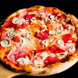 Pizza Quattro Stagioni 100cm x 35cm