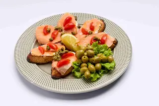 Bruschette sa lososom 200gr