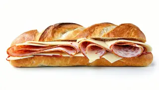 Salame piccante, salsa piccante e fontina