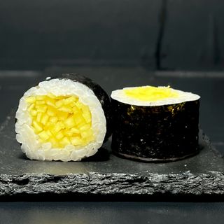 Макі з манго (130г)