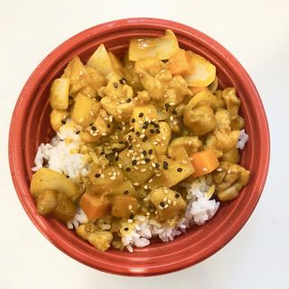 Donduri con pollo e verdure al curry