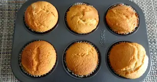 Queen Cakes 