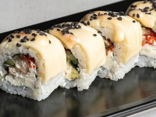 YELLOW DRAGON ROLL 8 szt. 240g