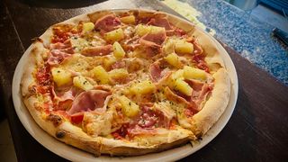 Pizza Tropical (30 Cm. A 33 Cm.)