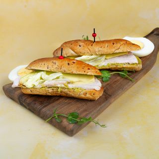 Ćureća prsa na avokadu