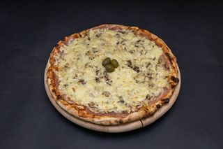 Pizza Capricciosa 27cm