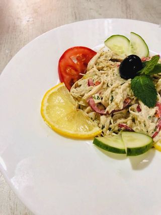 ქათმის სალათი  