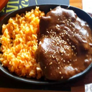 Tacos De Mole Poblano (4 Uds.)