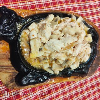 414 Pollo con funghi alla piastra