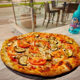 Pizza Mercado (Mediana)