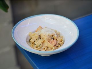 Паста лимонна з креветками (290g)