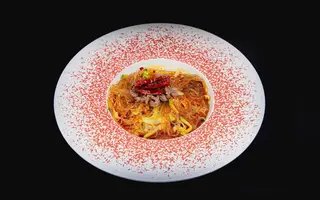 B041 - Spaghetti di soia piccante