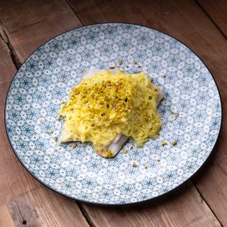 Filet brancina s pistacijama i krumpirom