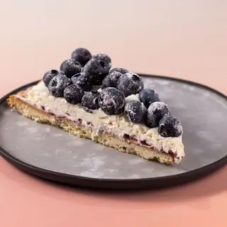 Tarta ze świeżymi owocami