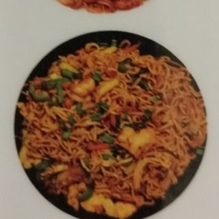 31. Yakisoba de gambas 