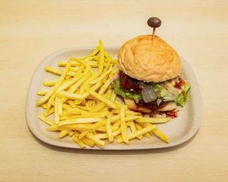 Hambúrguer à Casa