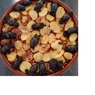 Arroz Al Horno (costillar, morcilla, garbanzo ,patata y caldo de cocido)