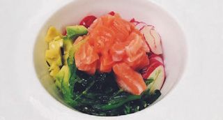 P2. Riso bollito misto verdura e salmone