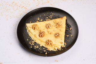 Palačinka sa medom i orasima