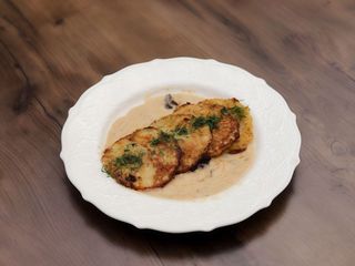 Деруни з грибним соусом 300г