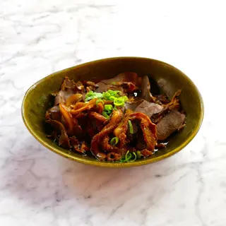 Mix De Carnes Marinadas En Soja - 卤味拼盘