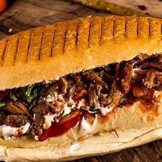 შაურმა სუპერი პურით