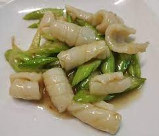 95 Calamari con sedano