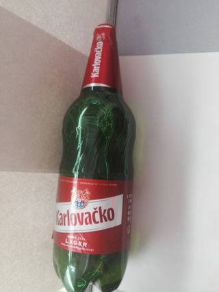Pivo Karlovačko 1.854l