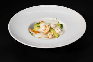 133 Gnocchi di riso, gamberi, verdure