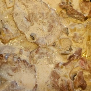 Lomo A La Plancha Con Salsa De Champiñones