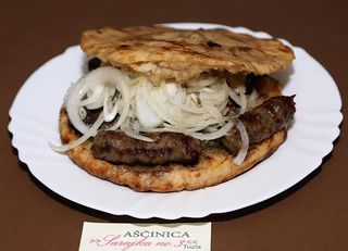 Ćevapi velika porcija 15 ćevapa