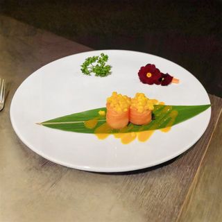 181. Mango - 2 pezzi