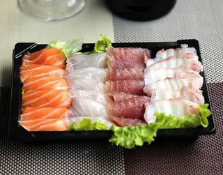03.Sashimi Misto B