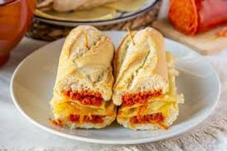 Bocadillo Sobrasada Con Queso