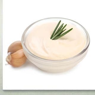 ნივრის სოუსი