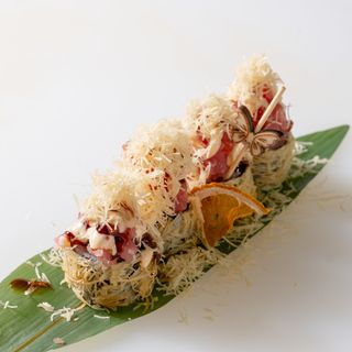321. Tuna maki croccante